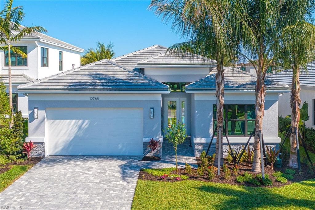 12602 Caballo CT ESTERO, FL 33928