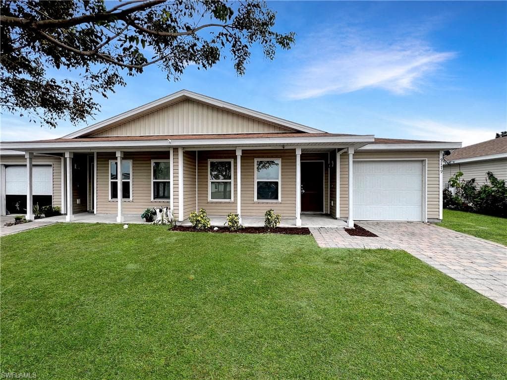 9179 Aegean CIR LEHIGH ACRES, FL 33936