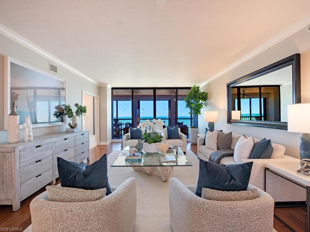 8171 Bay Colony DR 1702 NAPLES, FL 34108