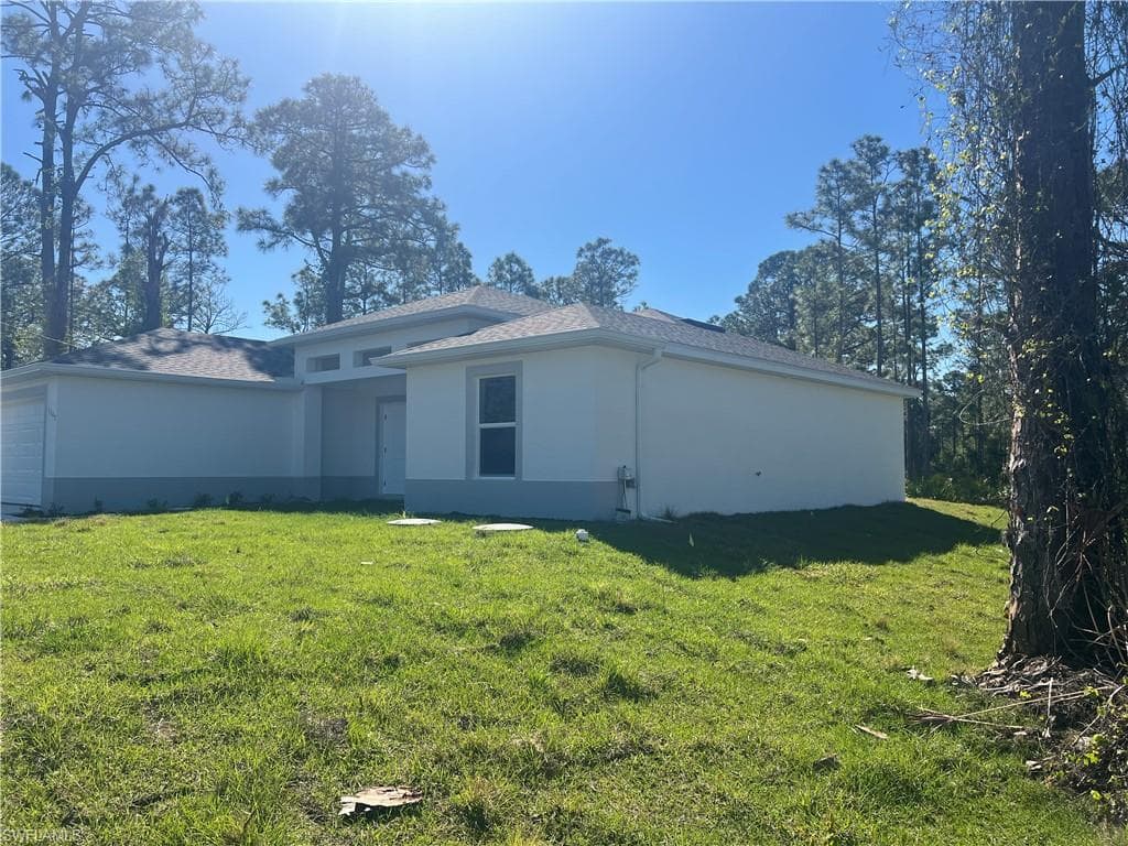1207 W 17th ST LEHIGH ACRES, FL 33972