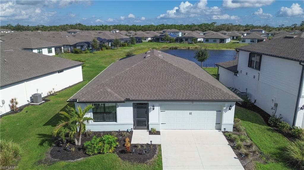 10811 Firebush CIR NORTH FORT MYERS, FL 33917