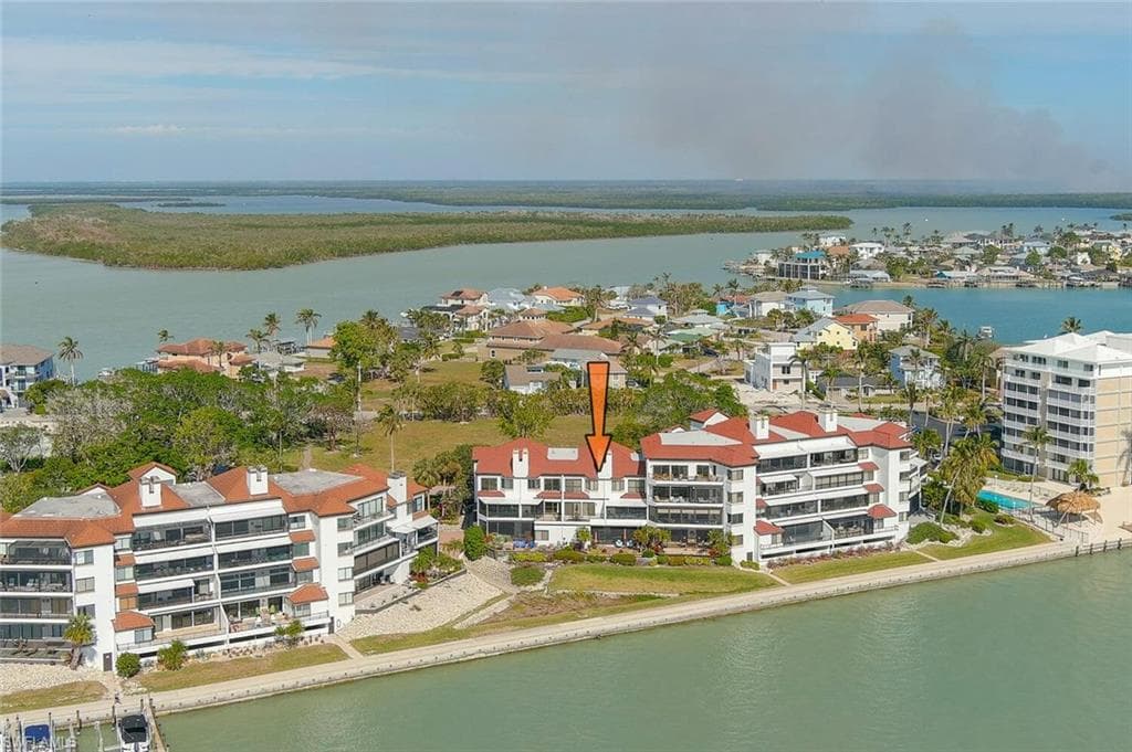 108 La Peninsula BLVD 108 NAPLES, FL 34113