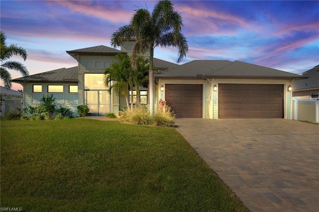 2714 NW 42nd PL CAPE CORAL, FL 33993