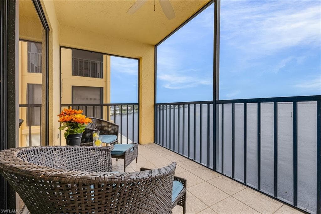 4015 SE 20th PL 304 CAPE CORAL, FL 33904