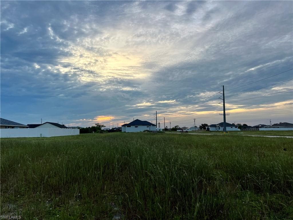 128 Kismet PKWY W CAPE CORAL, FL 33993