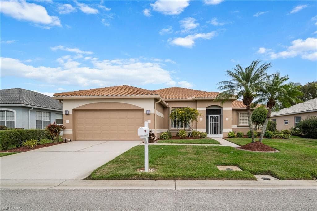 11014 Lakeland CIR FORT MYERS, FL 33913