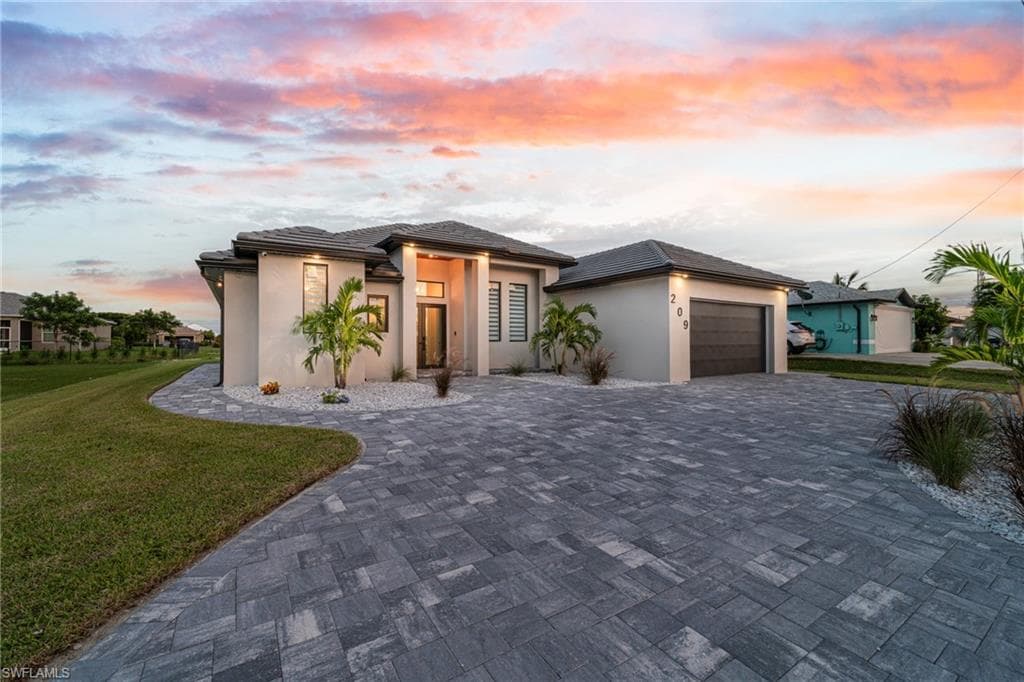 209 Chiquita BLVD N CAPE CORAL, FL 33993