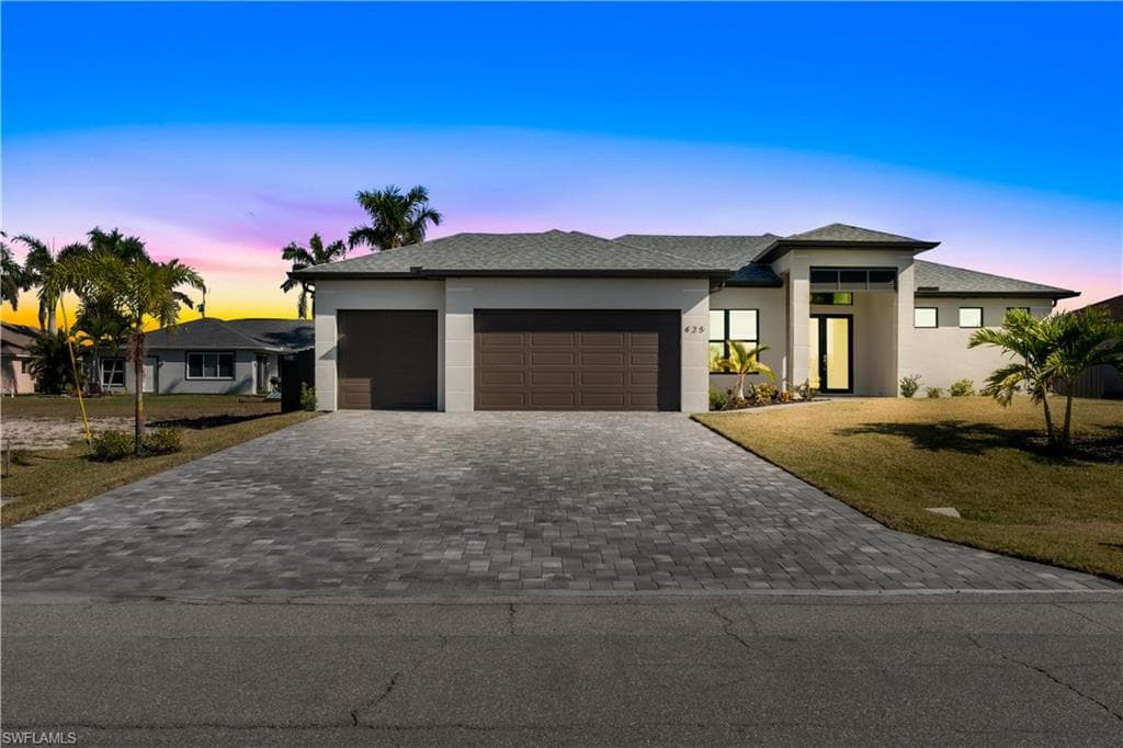 425 NW 36th AVE CAPE CORAL, FL 33993