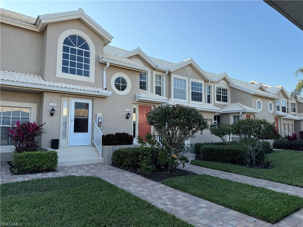 13611 Worthington WAY 1307 BONITA SPRINGS, FL 34135