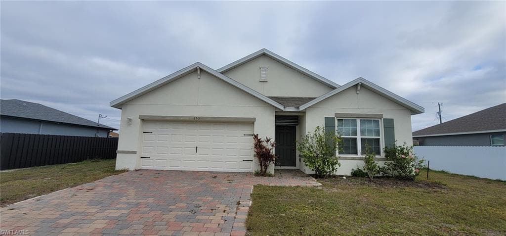 153 SE 12th ST CAPE CORAL, FL 33990