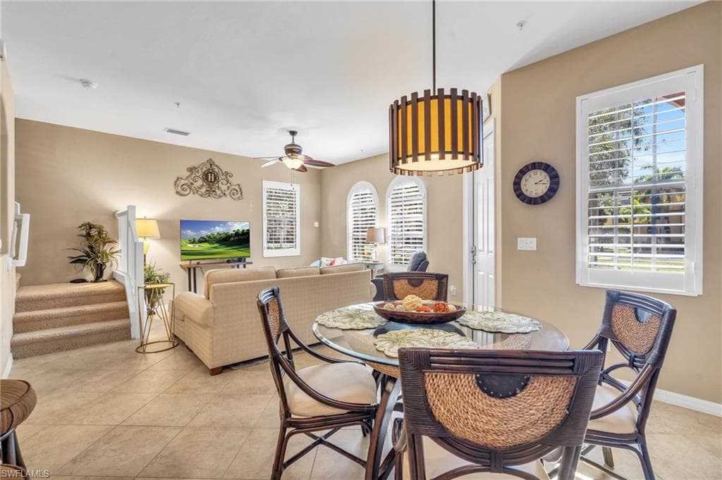 9077 Rialto ST 6101 NAPLES, FL 34113