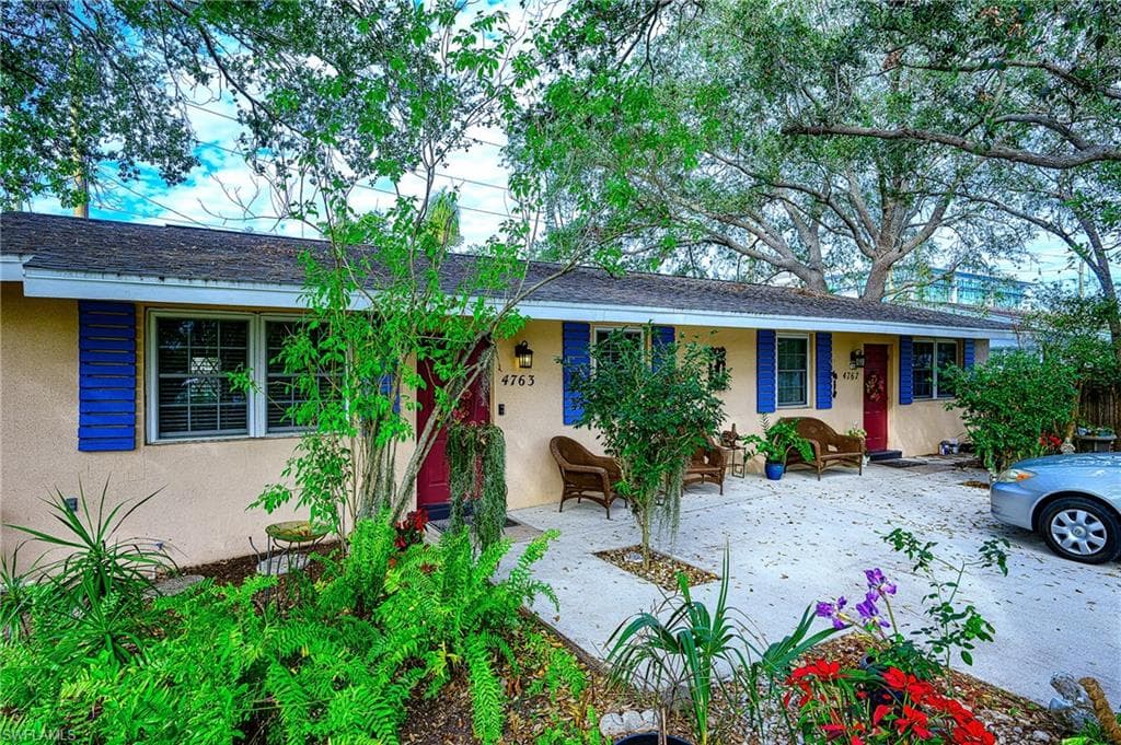 4767- W Alhambra CIR 4763 NAPLES, FL 34103
