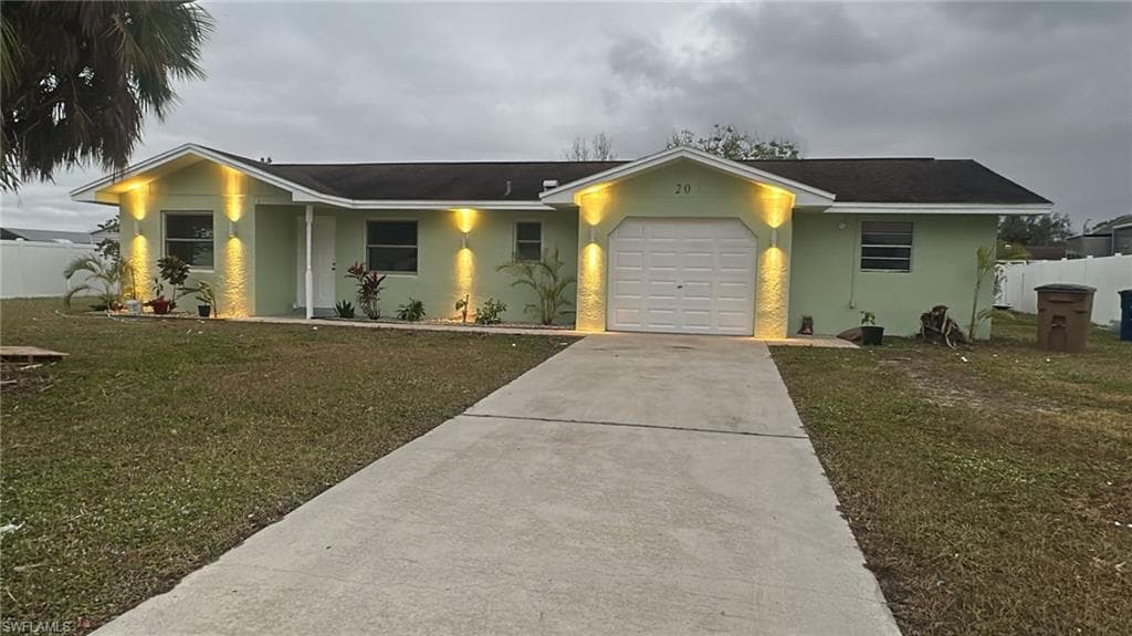 20 Palm BLVD LEHIGH ACRES, FL 33936