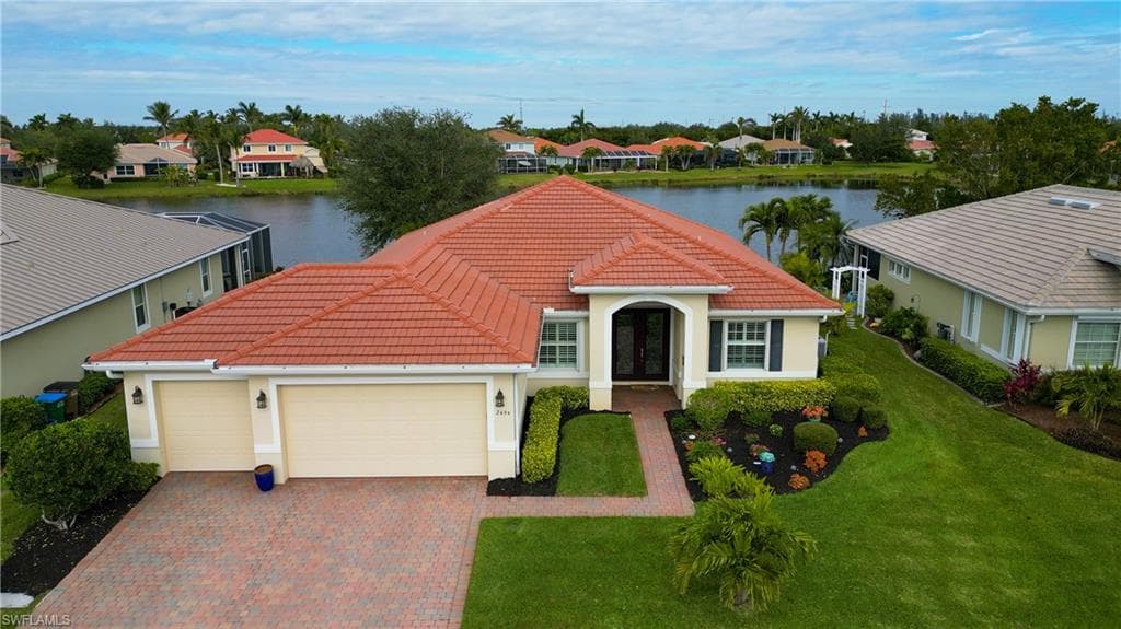 2494 Ashbury CIR CAPE CORAL, FL 33991