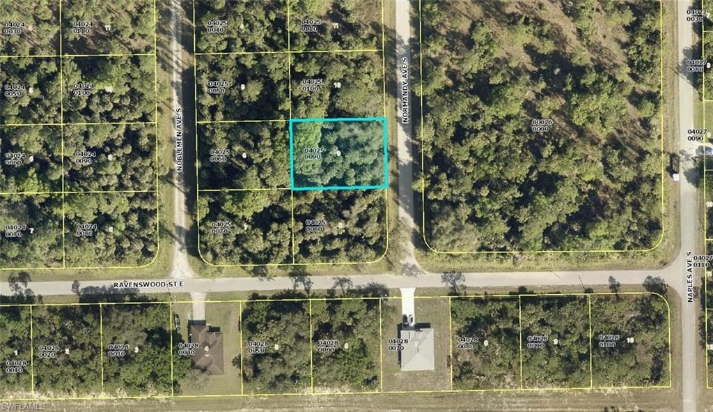 132 Normandy AVE LEHIGH ACRES, FL 33974