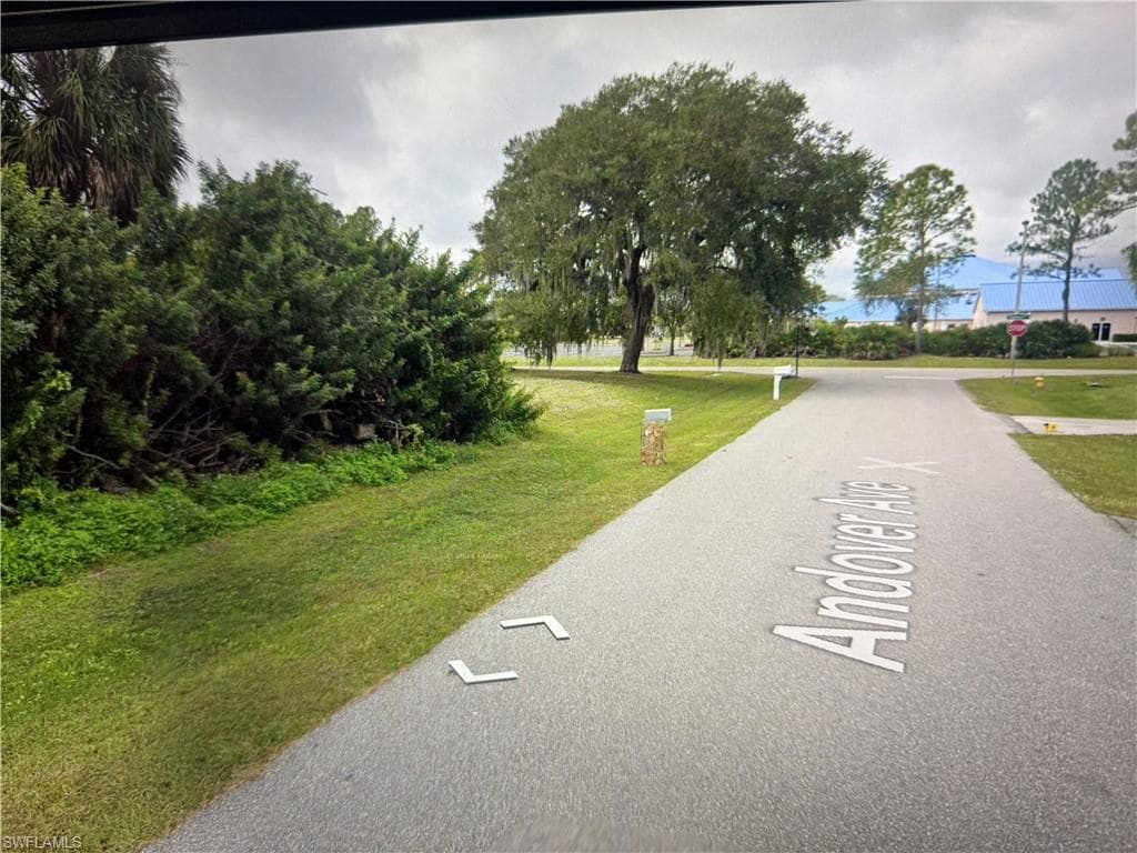 20247 Andover AVE PORT CHARLOTTE, FL 33954