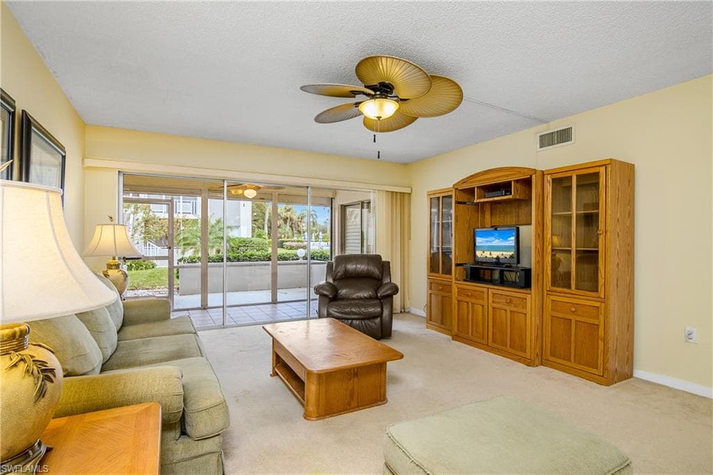 215 Cypress WAY E B2