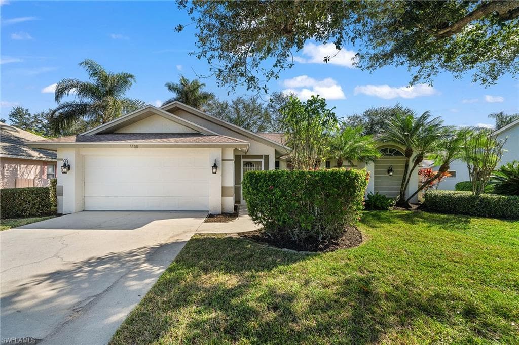 1100 Moon Lake DR NAPLES, FL 34104