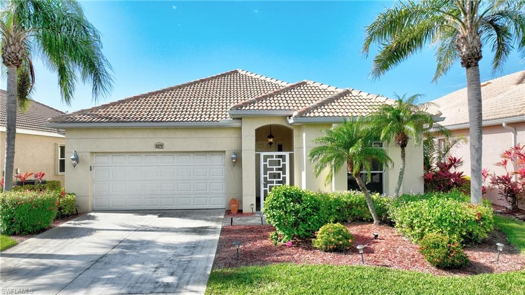 2279 Bainmar DR LEHIGH ACRES, FL 33973