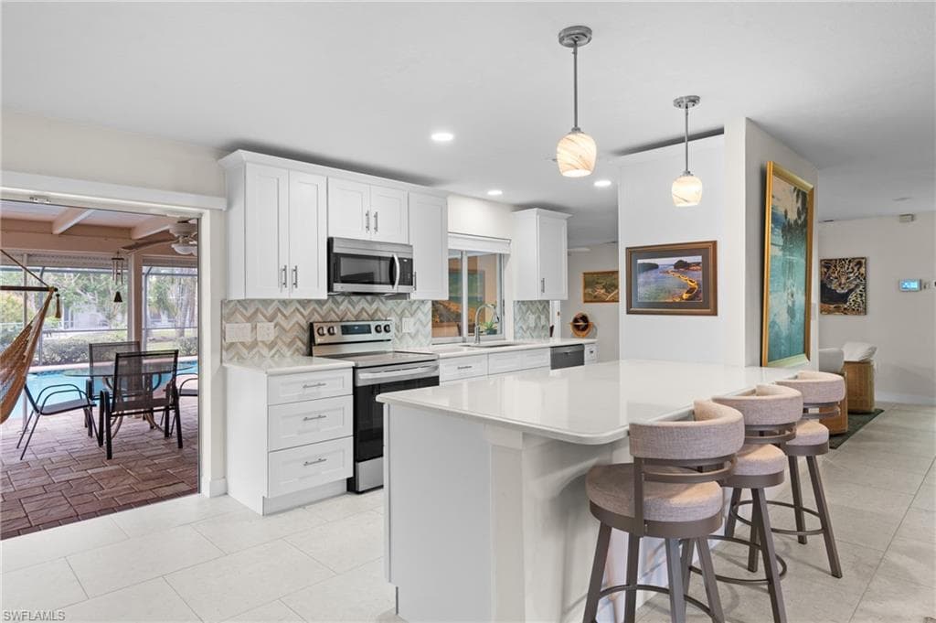 539 Peck AVE FORT MYERS, FL 33919