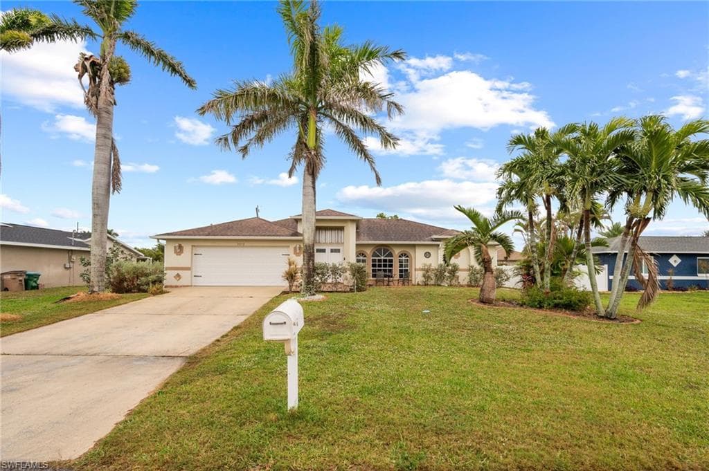 3919 SW 1st AVE CAPE CORAL, FL 33914