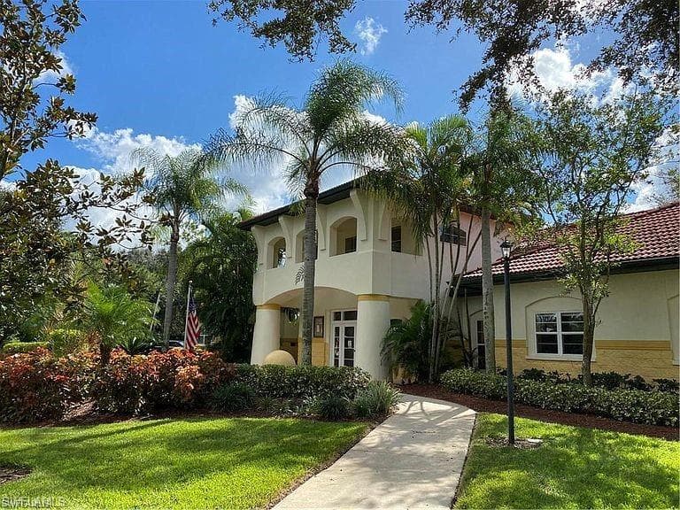 11490 Villa Grand 201 FORT MYERS, FL 33913