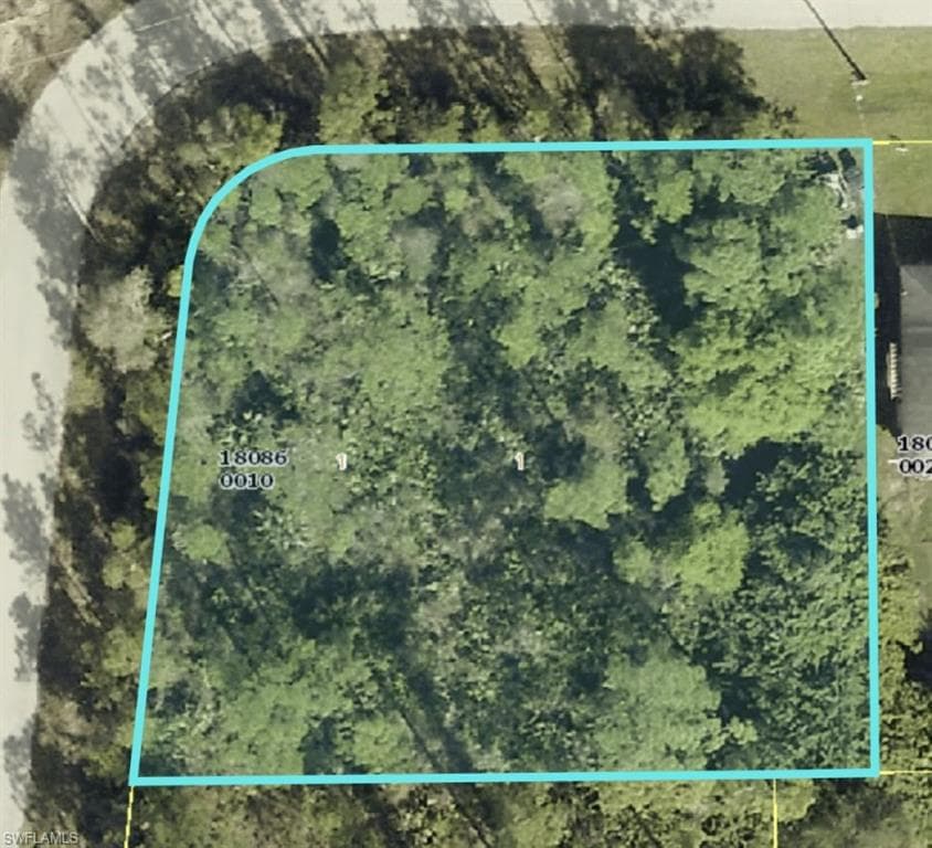 1938 Laverna AVE LEHIGH ACRES, FL 33972