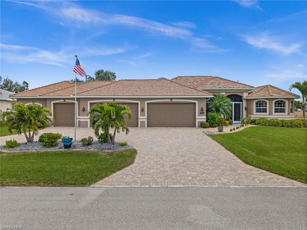 4115 SW 19th PL CAPE CORAL, FL 33914