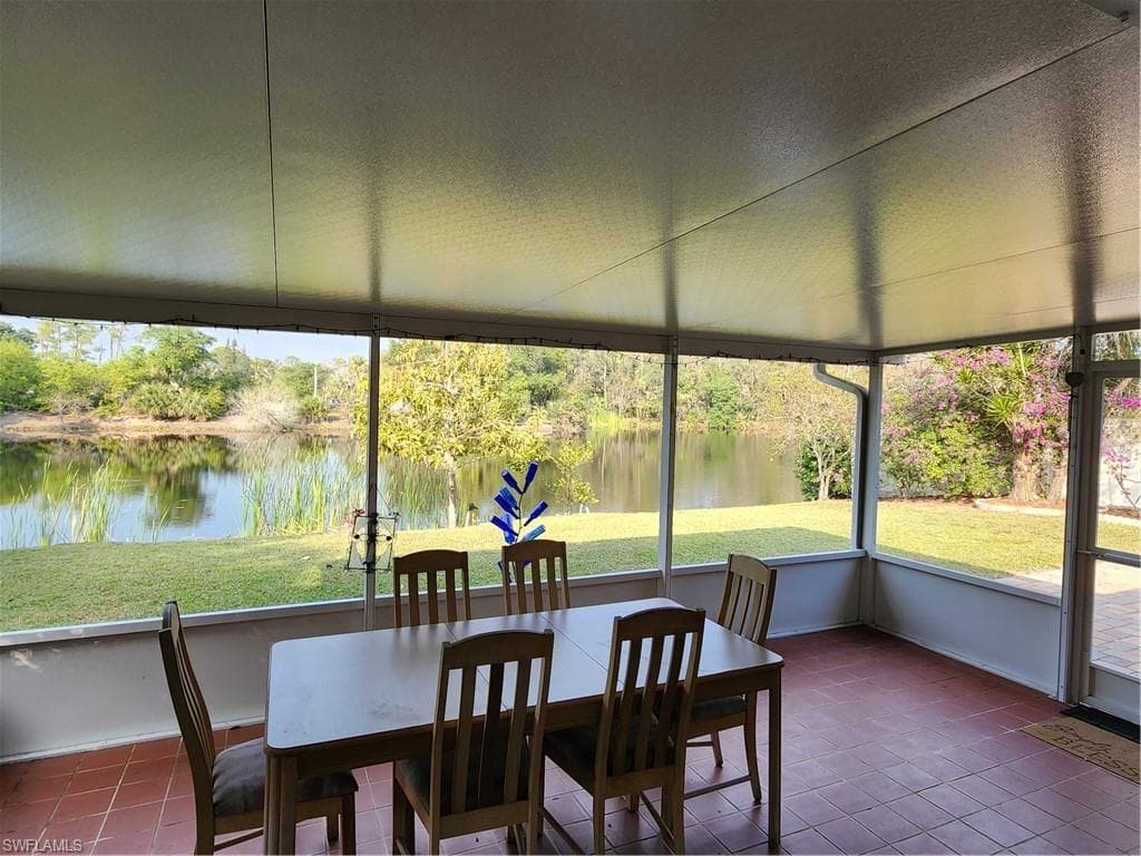 15711 Sunny Crest LN FORT MYERS, FL 33905