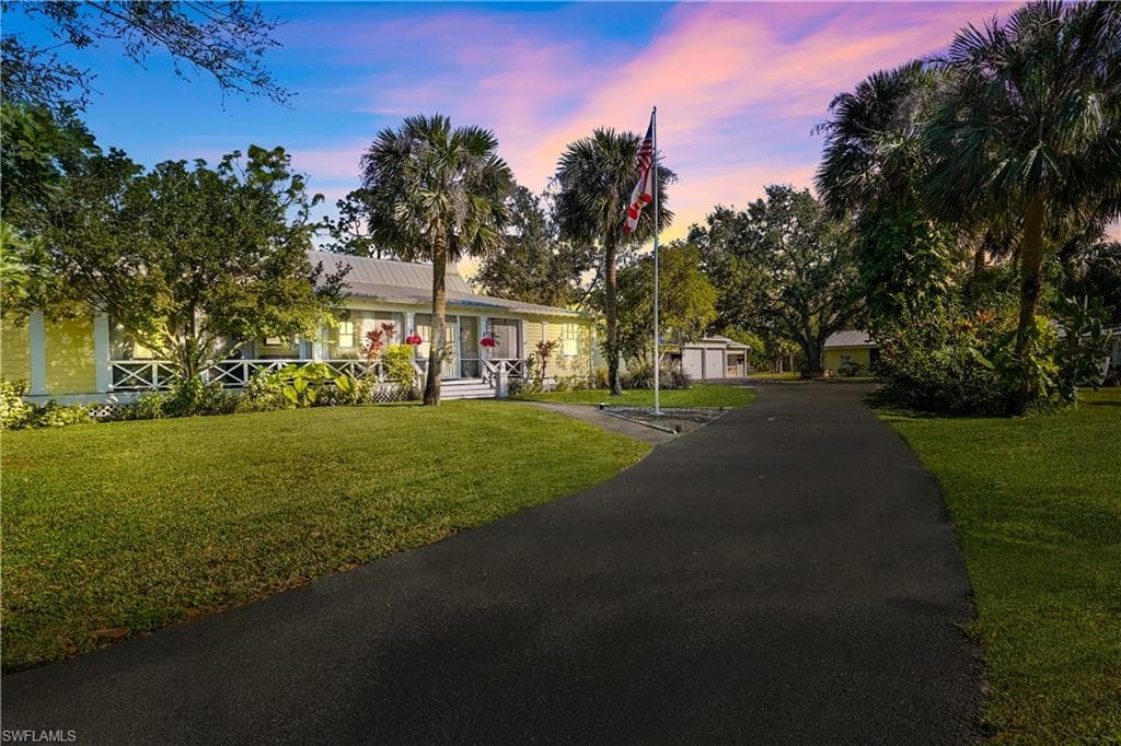 19050 Gottarde RD NORTH FORT MYERS, FL 33917