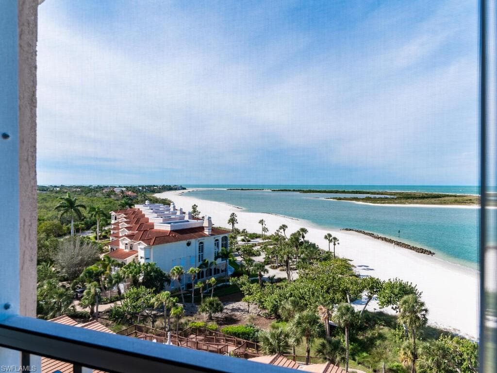 2000 Royal Marco WAY Penthouse D MARCO ISLAND, FL 34145