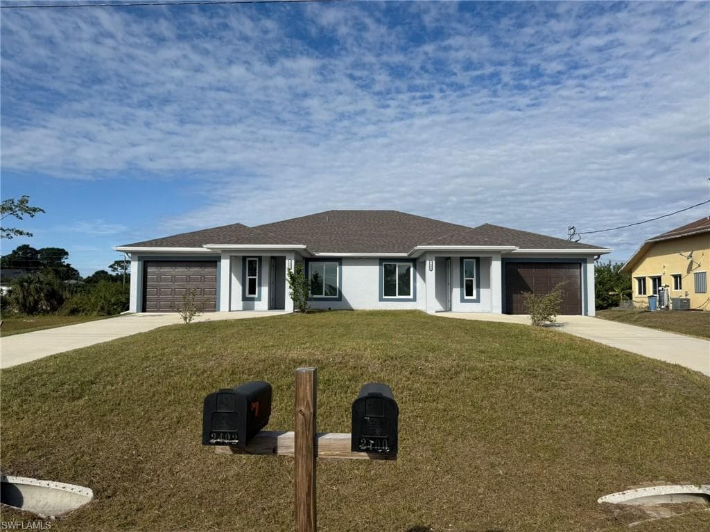 2400 Martin AVE 2402 LEHIGH ACRES, FL 33973