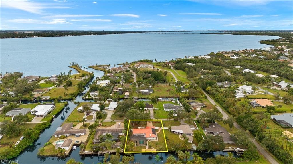 60 Lagoon DR NORTH FORT MYERS, FL 33903