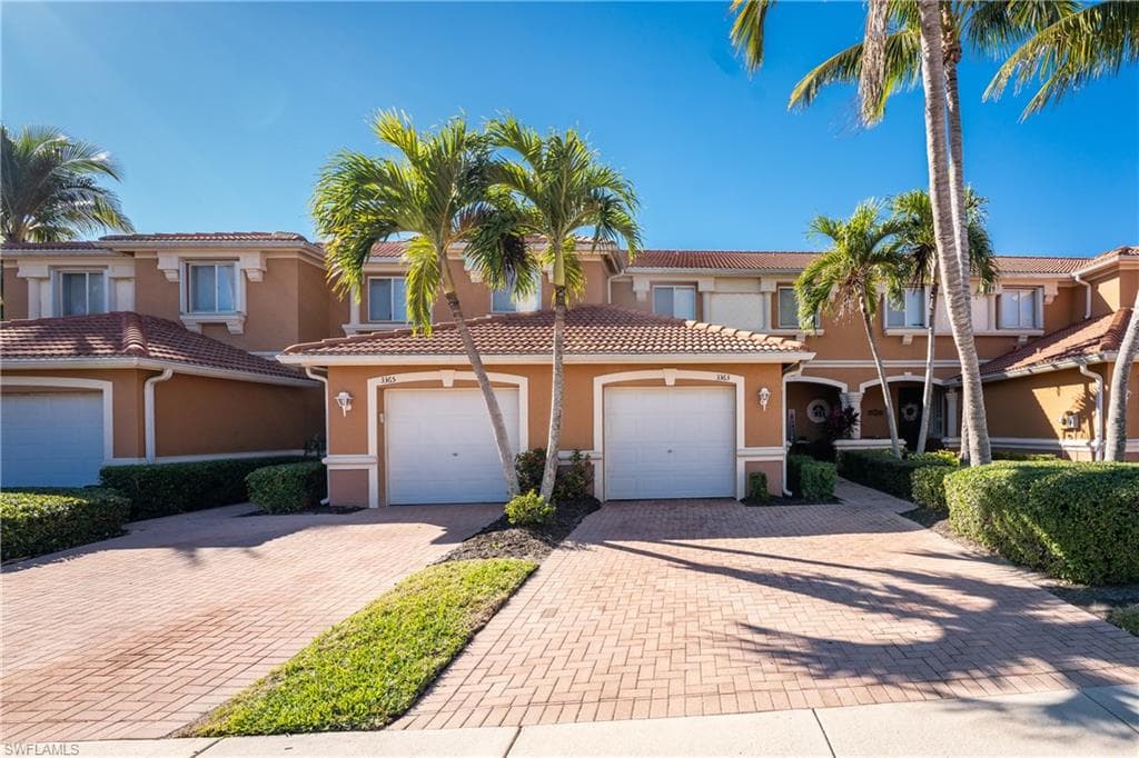 3363 Dandolo CIR CAPE CORAL, FL 33909
