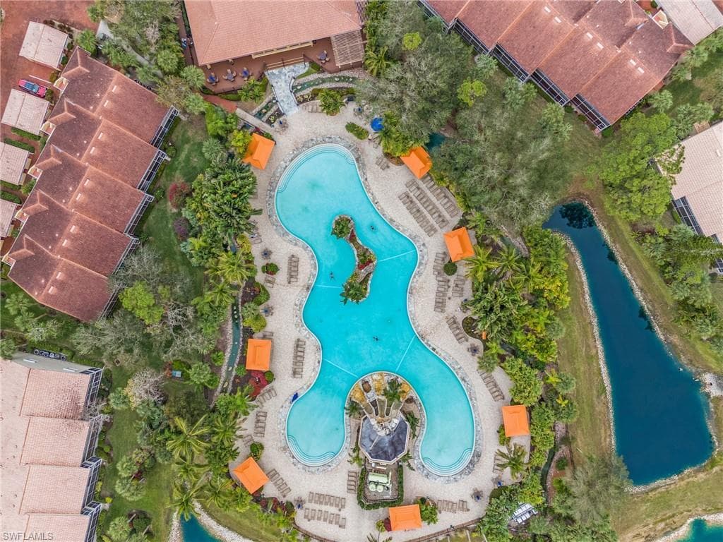 2415 Hidden Lake DR 9 NAPLES, FL 34112