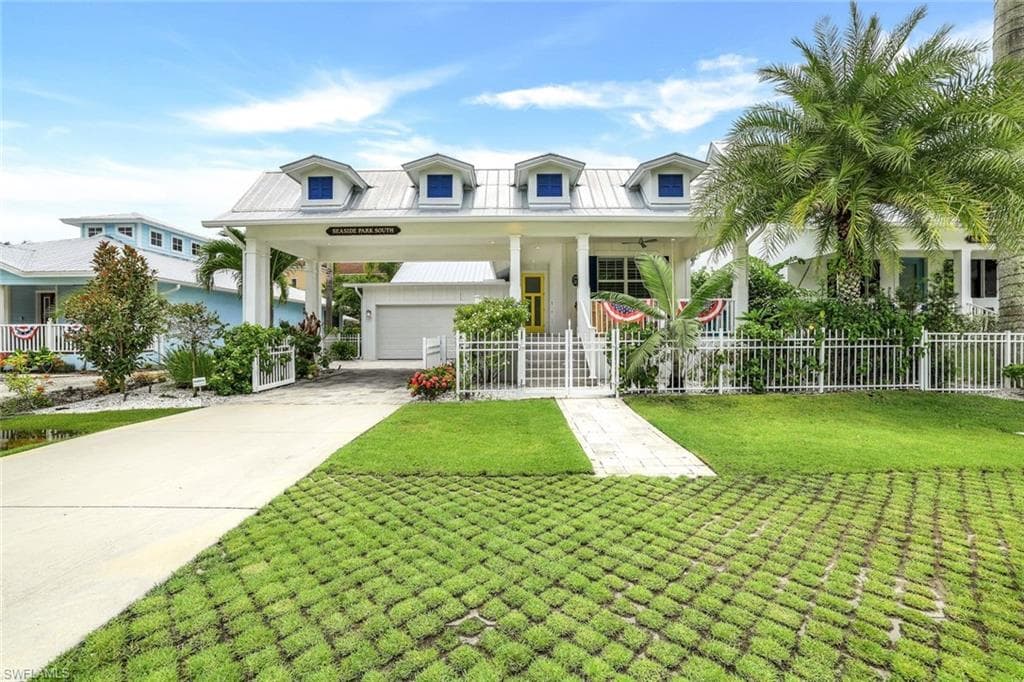 158 Jeepers DR NAPLES, FL 34112