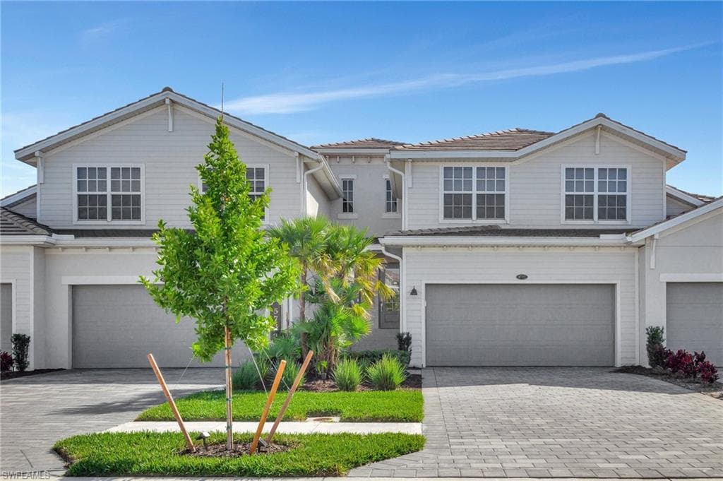 5734 Oakmont CT 8722 AVE MARIA, FL 34142