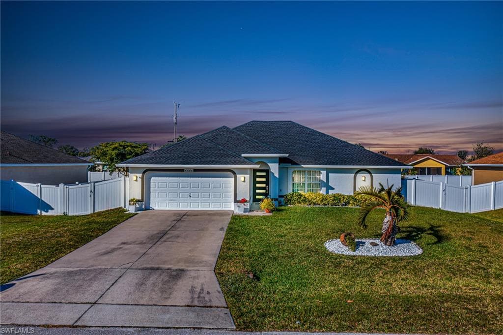 2926 SW 1st AVE CAPE CORAL, FL 33914