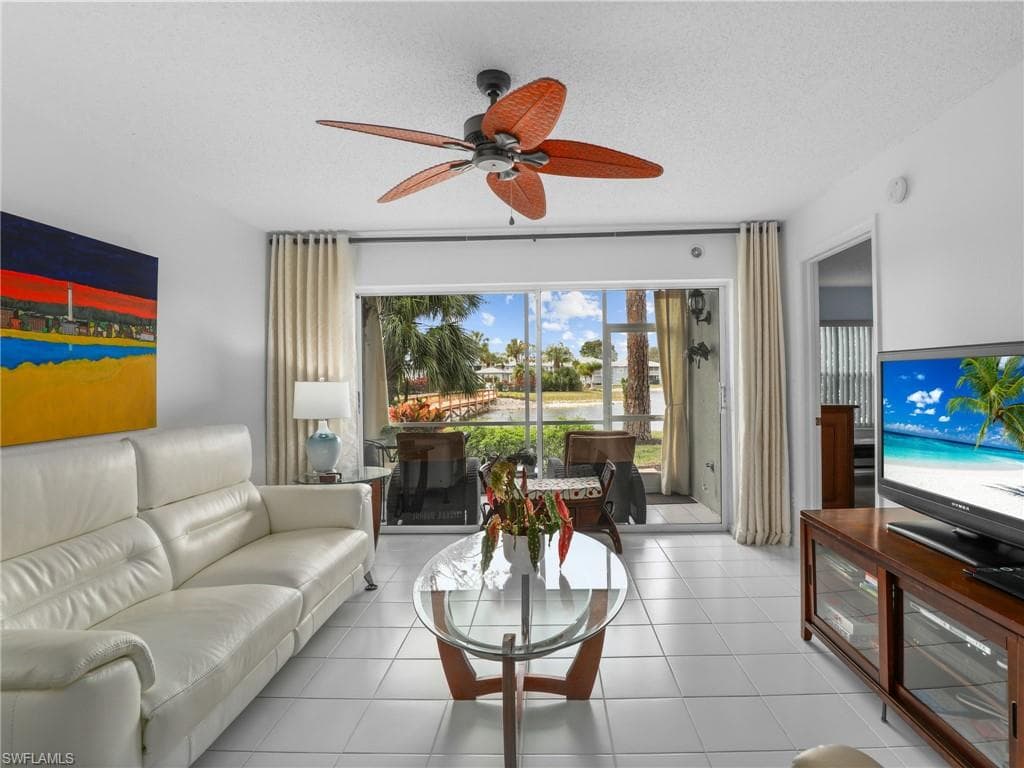 915 New Waterford DR H104 NAPLES, FL 34104