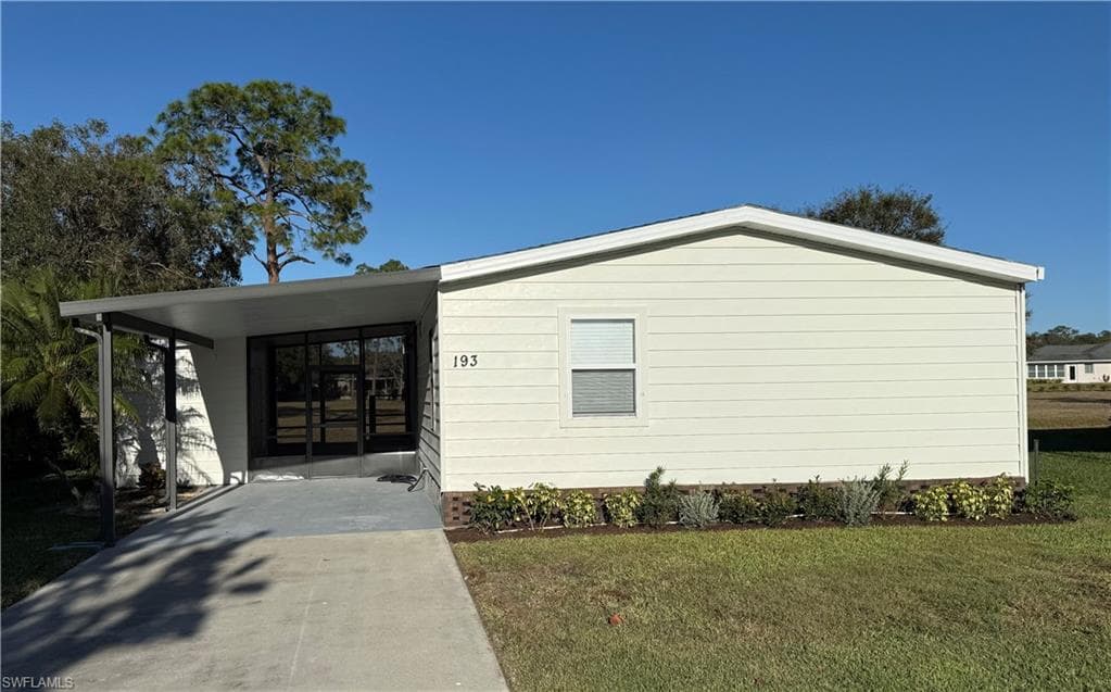 193 Belle Isle CT NAPLES, FL 34112