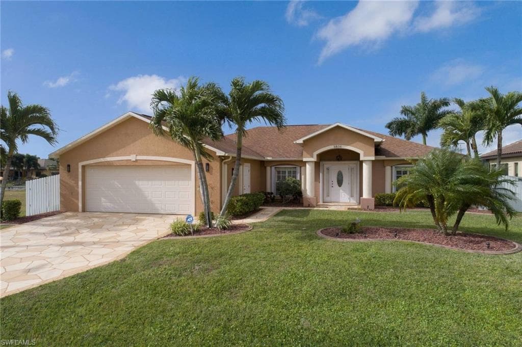 3806 17th AVE CAPE CORAL, FL 33914