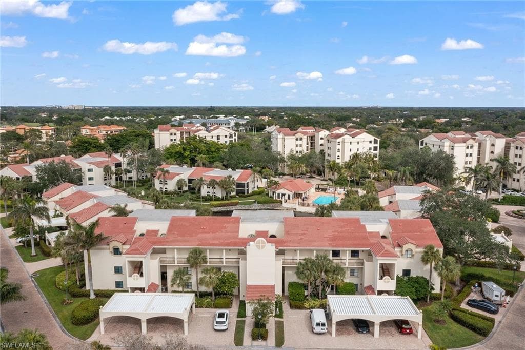 6545 Valen WAY F302 NAPLES, FL 34108