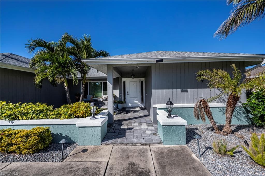 3328 SE 18th AVE CAPE CORAL, FL 33904
