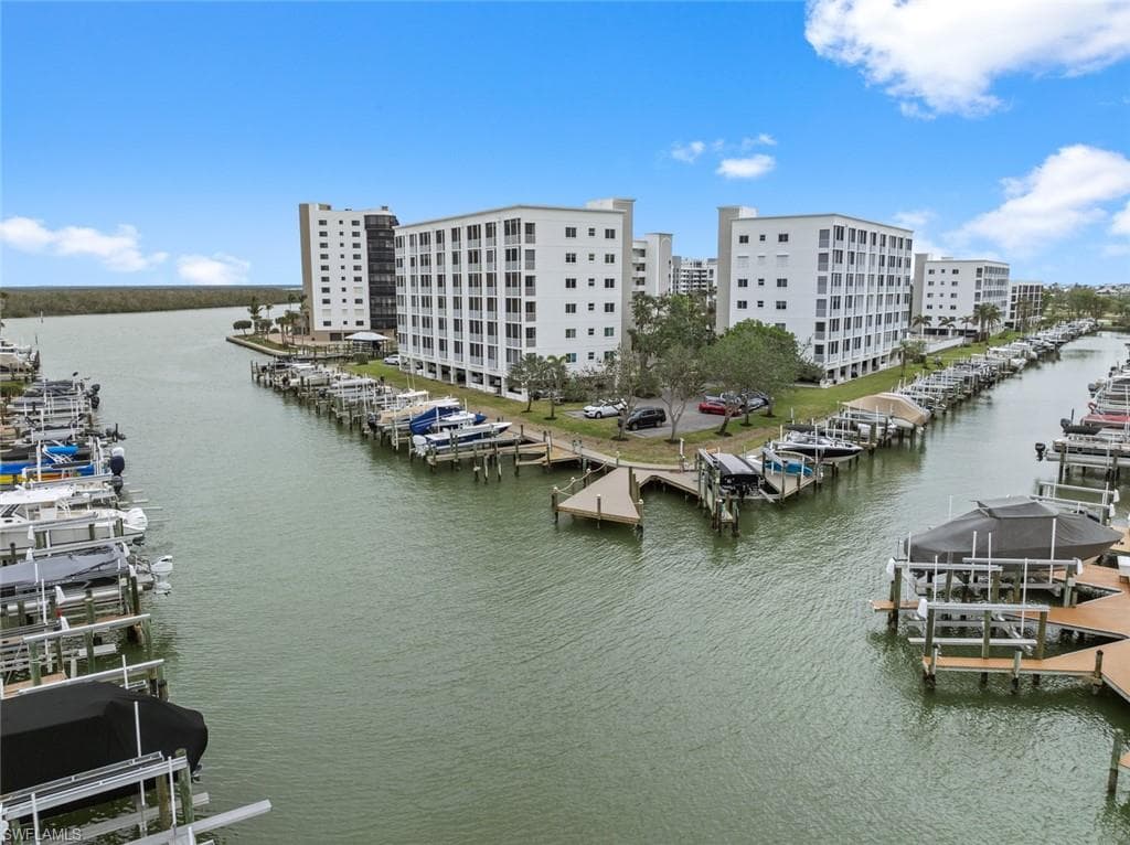4341 Bay Beach LN 142 FORT MYERS BEACH, FL 33931