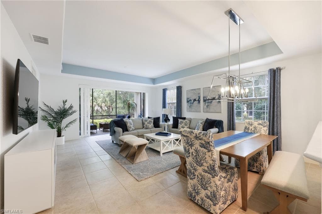 7849 Hawthorne DR 802 NAPLES, FL 34113