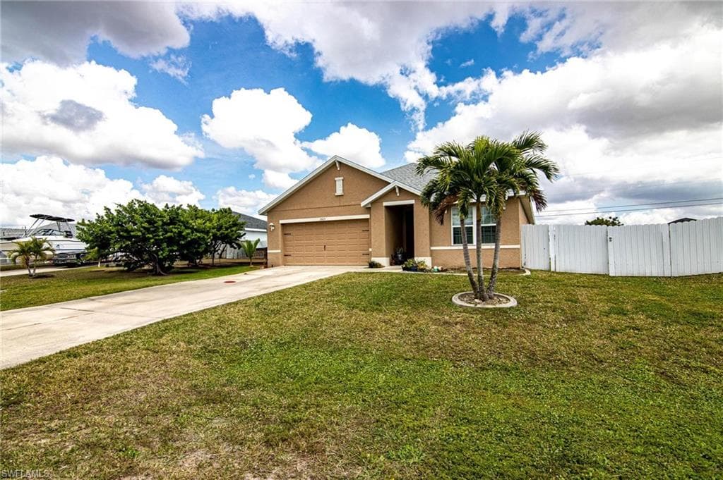 2605 SW 10th AVE CAPE CORAL, FL 33914