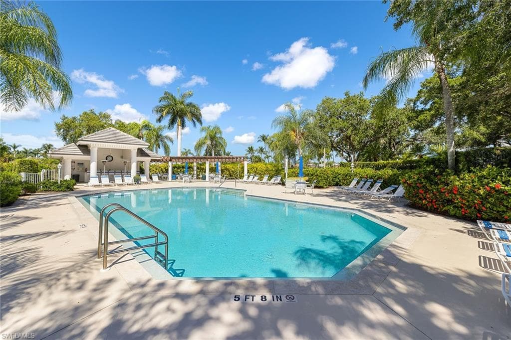 8246 Twelve Oaks CIR 224 NAPLES, FL 34113