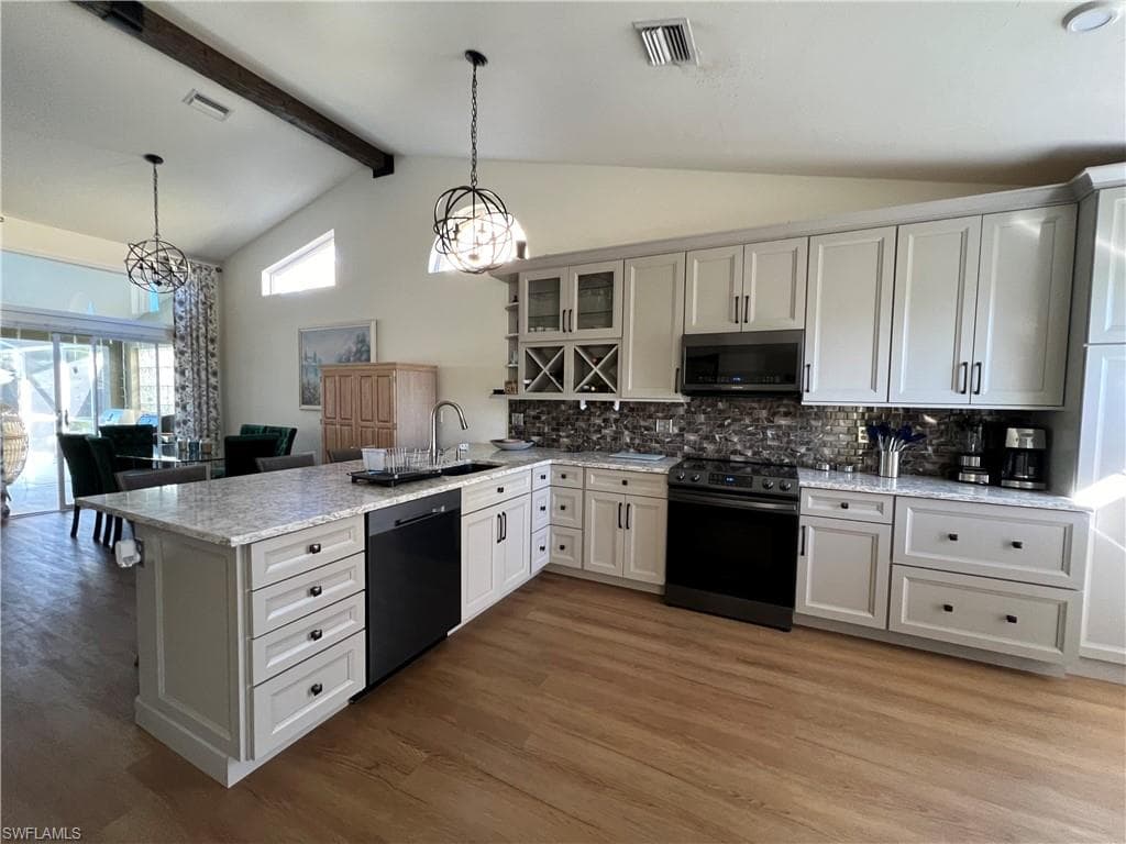 816 Belville BLVD NAPLES, FL 34104