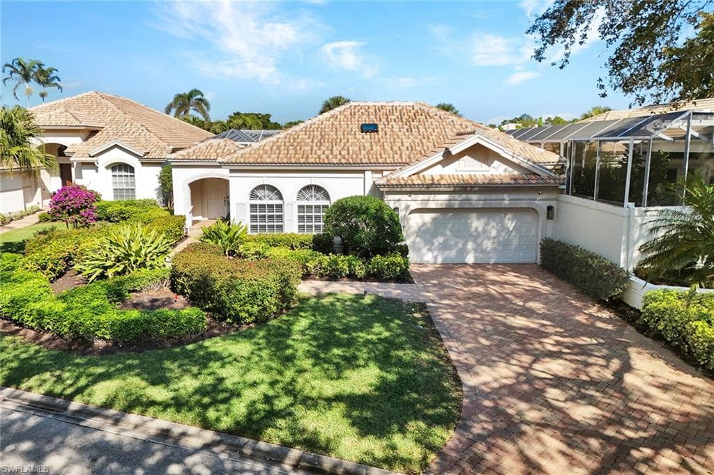 27568 Riverbank DR BONITA SPRINGS, FL 34134