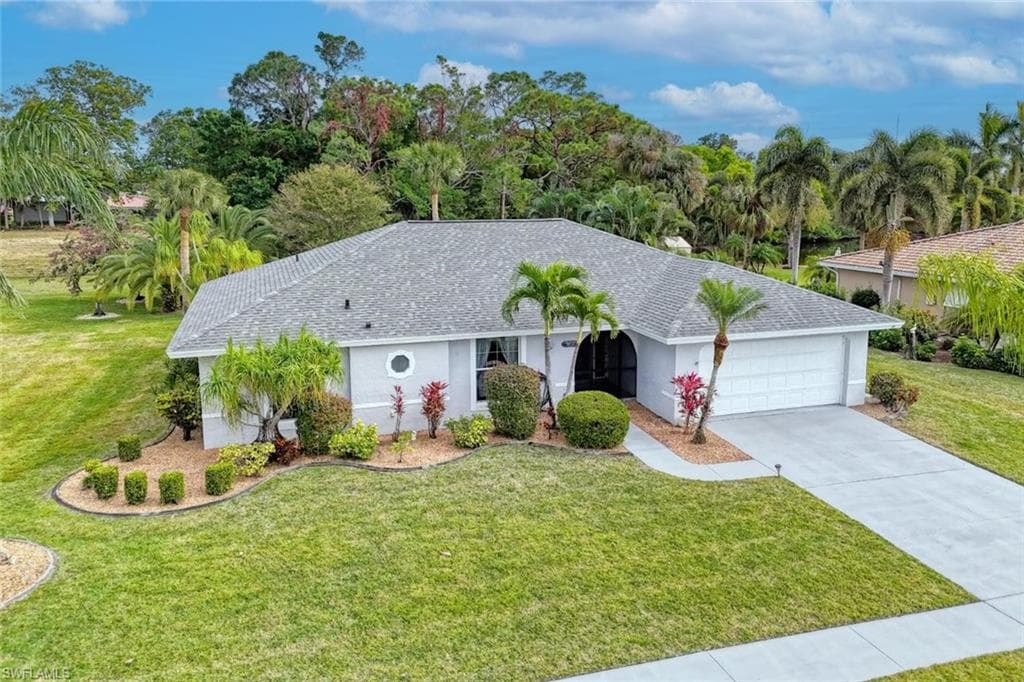 4140 Prestwick CT NORTH FORT MYERS, FL 33903